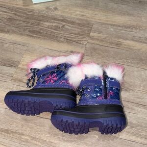 Dream Pairs Purple and Pink Fur Girls' Snow Boots